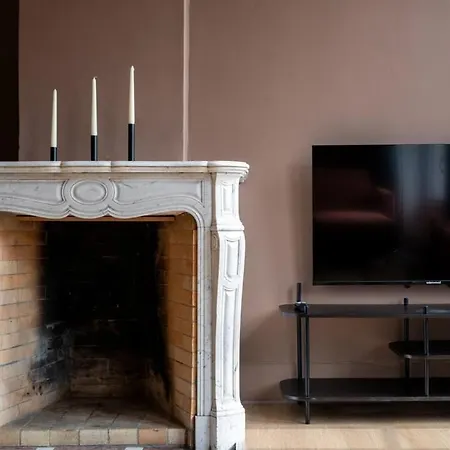 Апартаменты Deux Sur La Grande Place *